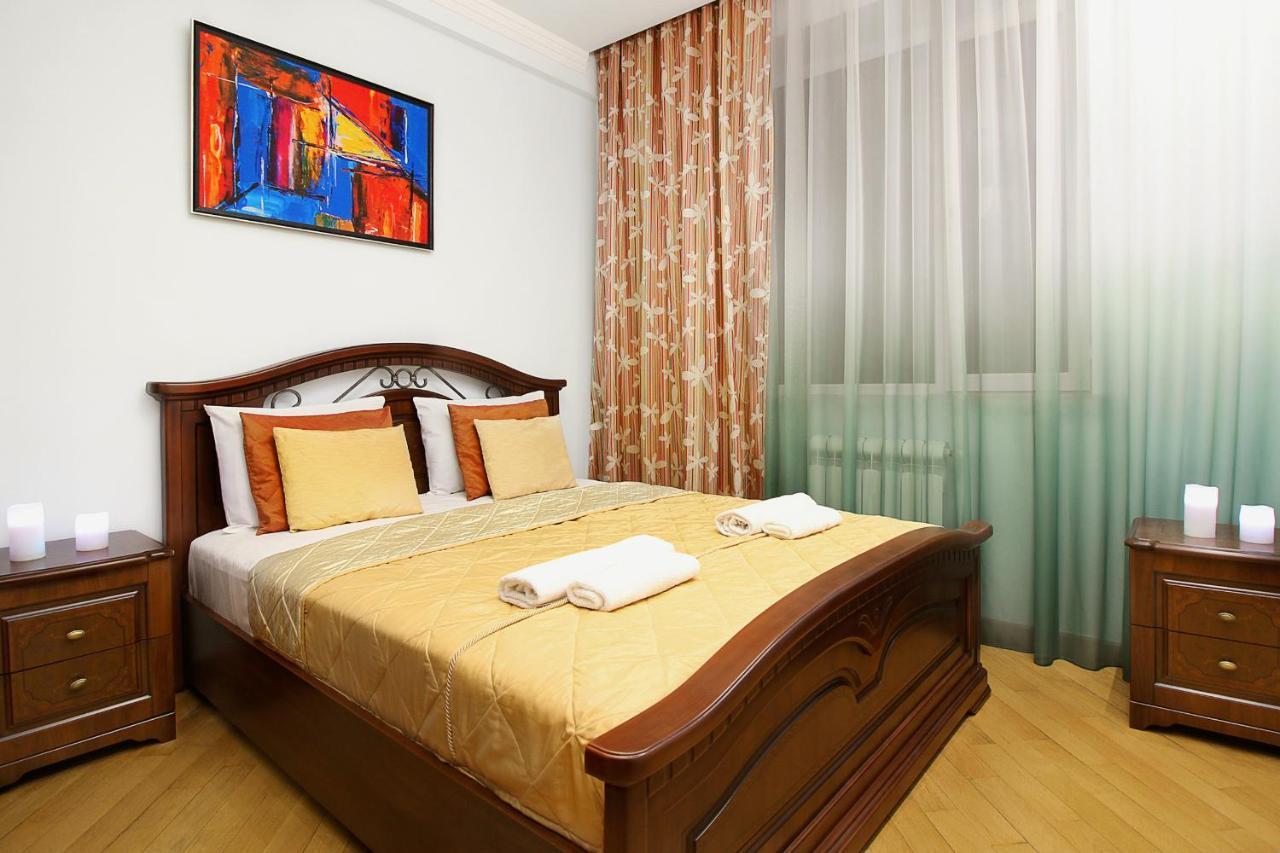 3 Bedroom Apartment Near Republic Square Erywań Zewnętrze zdjęcie